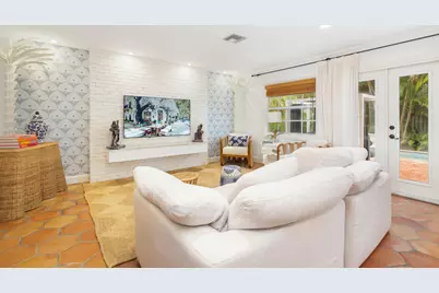 332 Pilgrim Road, West Palm Beach, FL 33405 - Photo 16