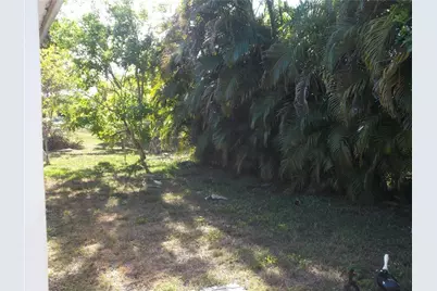 8361 NW 24th Place, Sunrise, FL 33322 - Photo 12