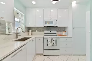 2901 E Sunrise Lakes Dr E, Sunrise, FL 33322 - Photo 28