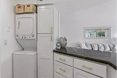 1605 S US Highway 1 #V2-203, Jupiter, FL 33477 - Photo 12