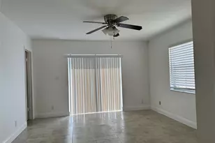 1905 SW 86th Ave, North Lauderdale, FL 33068 - Photo 16