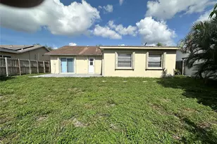 1905 SW 86th Ave, North Lauderdale, FL 33068 - Photo 20