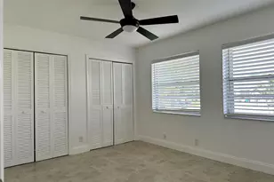 1905 SW 86th Ave, North Lauderdale, FL 33068 - Photo 10
