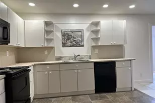 1905 SW 86th Ave, North Lauderdale, FL 33068 - Photo 6