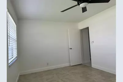 1905 SW 86th Avenue, North Lauderdale, FL 33068 - Photo 12