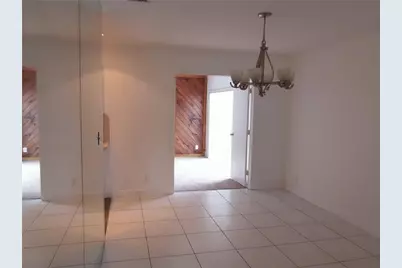1905 SW 86th Avenue, North Lauderdale, FL 33068 - Photo 4