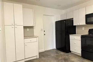 1905 SW 86th Ave, North Lauderdale, FL 33068 - Photo 22