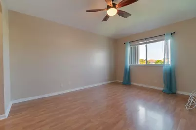 2146 Oakmont Drive, Riviera Beach, FL 33404 - Photo 20