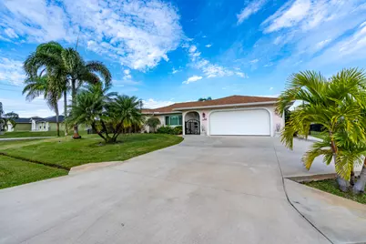 601 SE Karrigan Terrace, Port Saint Lucie, FL 34983 - Photo 58