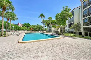 2304 S Cypress Bend Dr, Pompano Beach, FL 33069 - Photo 16