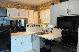 8350 Sands Point Blvd, Tamarac, FL 33321 - Photo 6