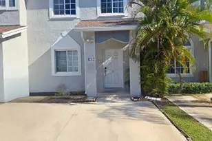 4747 SW 14th St, Deerfield Beach, FL 33442 - Photo 1