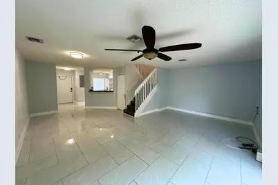 4747 SW 14th Street, Deerfield Beach, FL 33442 - Photo 4