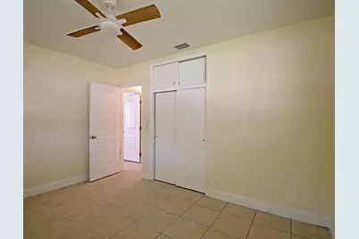 1700 NW 5th Street, Fort Lauderdale, FL 33311 - Photo 14