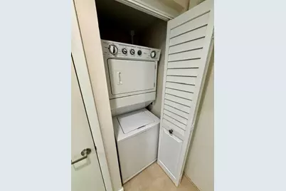 465 Brickell Avenue #1806, Miami, FL 33131 - Photo 26