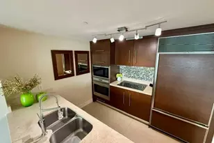 465 Brickell Ave, Miami, FL 33131 - Photo 6