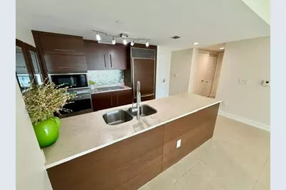 465 Brickell Avenue #1806, Miami, FL 33131 - Photo 8