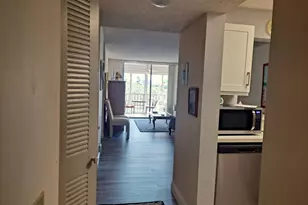 6795 Huntington 405 Ln, Delray Beach, FL 33446 - Photo 4