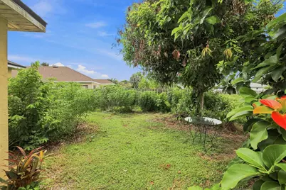 491 SW Namoit Place, Port Saint Lucie, FL 34953 - Photo 32