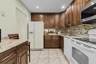 3090 NW 46th Ave, Lauderdale Lakes, FL 33313 - Photo 12