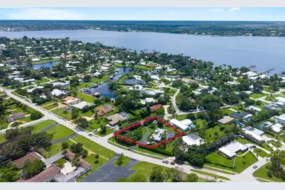 1703 NW Shore Terrace, Stuart, FL 34994 - Photo 4