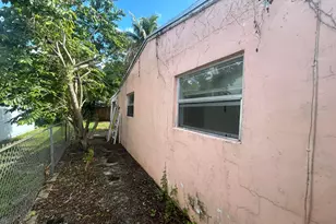 6831 Scott St, Hollywood, FL 33024 - Photo 2