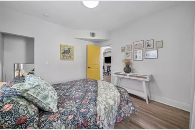 525 Westwood Road, West Palm Beach, FL 33401 - Photo 18