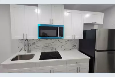 618 SW 14th Terrace #Apt 4, Fort Lauderdale, FL 33312 - Photo 4