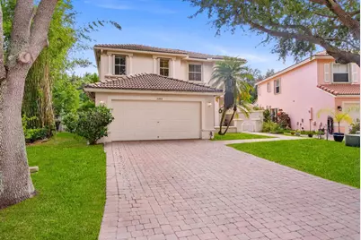 5302 Victoria Circle, West Palm Beach, FL 33409 - Photo 2