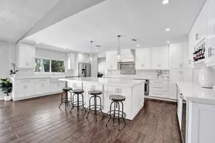 12072 NW 27th Dr, Coral Springs, FL 33065 - Photo 4