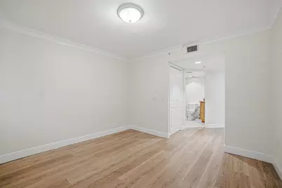 2009 SE 10th Avenue #309, Fort Lauderdale, FL 33316 - Photo 8