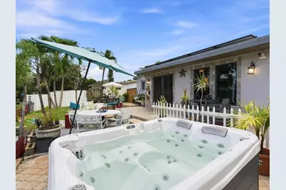 707 SW 3rd Avenue, Hallandale Beach, FL 33009 - Photo 1