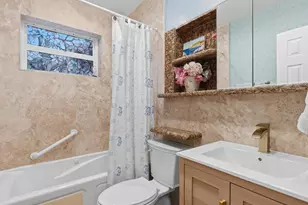 707 SW 3rd Ave, Hallandale Beach, FL 33009 - Photo 16