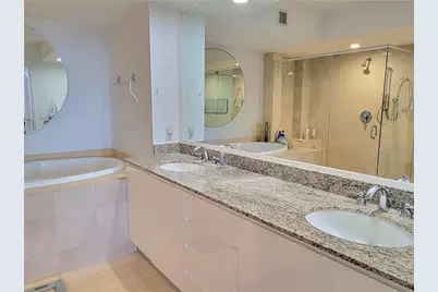 1830 S Ocean Drive #5111, Hallandale Beach, FL 33009 - Photo 10