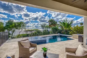 7683 Pelican Pointe Dr, Jensen Beach, FL 34957 - Photo 6