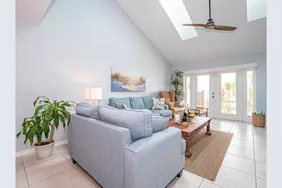 559 6th Street, Vero Beach, FL 32962 - Photo 4