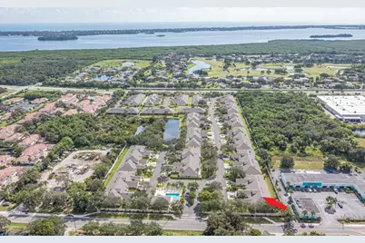 559 6th Street, Vero Beach, FL 32962 - Photo 2