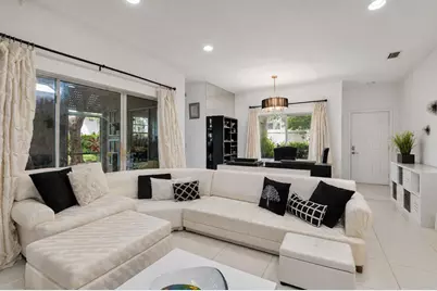 6487 Via Regina, Boca Raton, FL 33433 - Photo 10