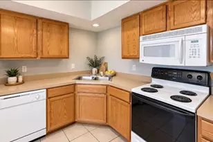 5260 Collins Rd, Jacksonville, FL 32244 - Photo 6