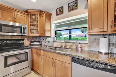 1900 N Riverside Drive, Pompano Beach, FL 33062 - Photo 16
