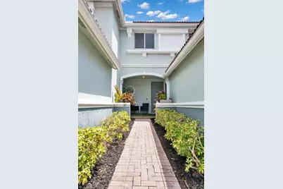 2145 Oakmont Drive, Riviera Beach, FL 33404 - Photo 2
