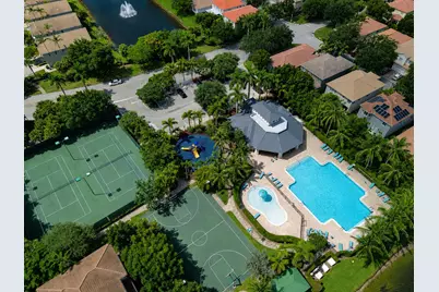 2145 Oakmont Drive, Riviera Beach, FL 33404 - Photo 4