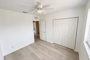 2145 Oakmont Dr, Riviera Beach, FL 33404 - Photo 14