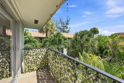 805 W Oakland Park Boulevard, Oakland Park, FL 33311 - Photo 14