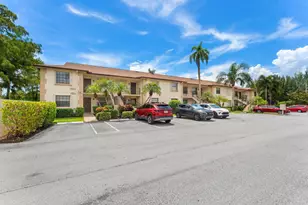 1502 Pinecrest Cir, Jupiter, FL 33458 - Photo 2