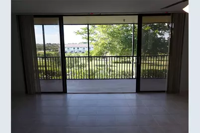 106 Lake Emerald Drive #401, Oakland Park, FL 33309 - Photo 8