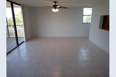 106 Lake Emerald Drive #401, Oakland Park, FL 33309 - Photo 6