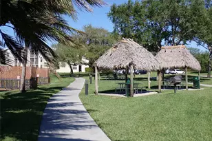106 Lake Emerald Dr, Oakland Park, FL 33309 - Photo 22