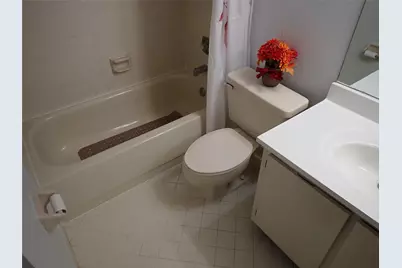 106 Lake Emerald Drive #401, Oakland Park, FL 33309 - Photo 10