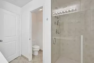 12662 NW 32nd Pl, Sunrise, FL 33323 - Photo 16